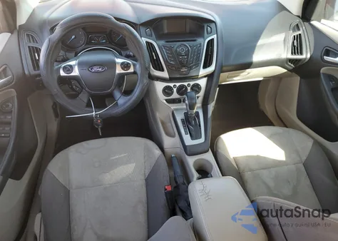 2014 Ford Focus Se z USA, uszkodzony, nr VIN 1FADP3F24EL443562